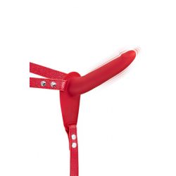 Simple strap on vibrant rouge Fetish Tentation